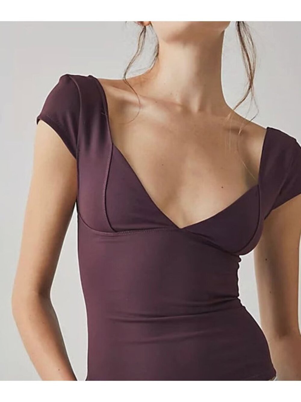 New Intimately Free People Women's Size S Plum VNeck Duo Corset Top Cap Sleeves